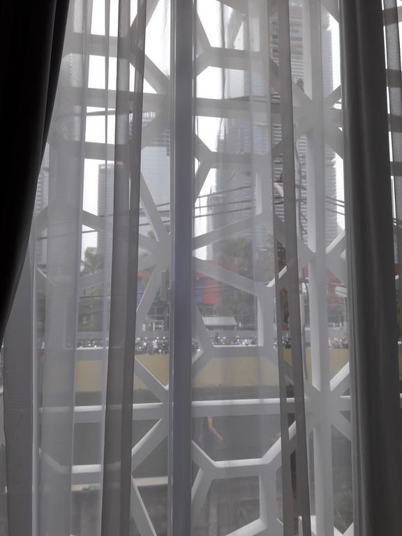 เอ็มเค เฮาส์ เอสซีบีดี Hotel จาการ์ตา ภายนอก รูปภาพ