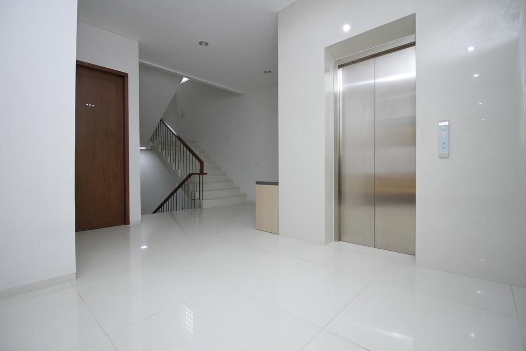 เอ็มเค เฮาส์ เอสซีบีดี Hotel จาการ์ตา ภายนอก รูปภาพ