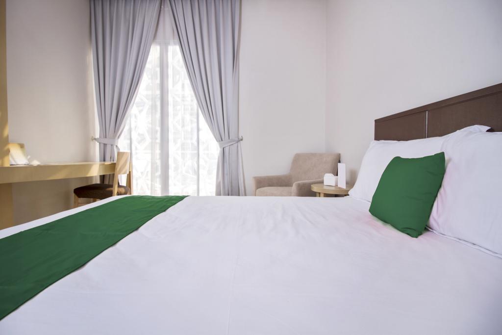 เอ็มเค เฮาส์ เอสซีบีดี Hotel จาการ์ตา ภายนอก รูปภาพ